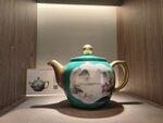 精美陶瓷茶壶