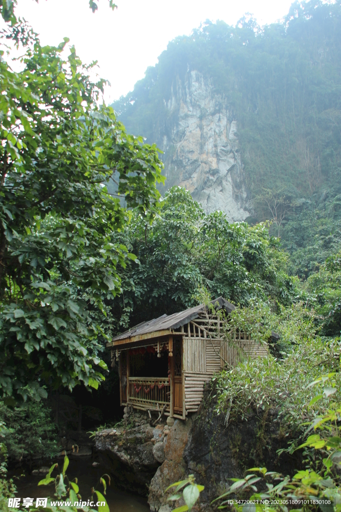 林间小屋