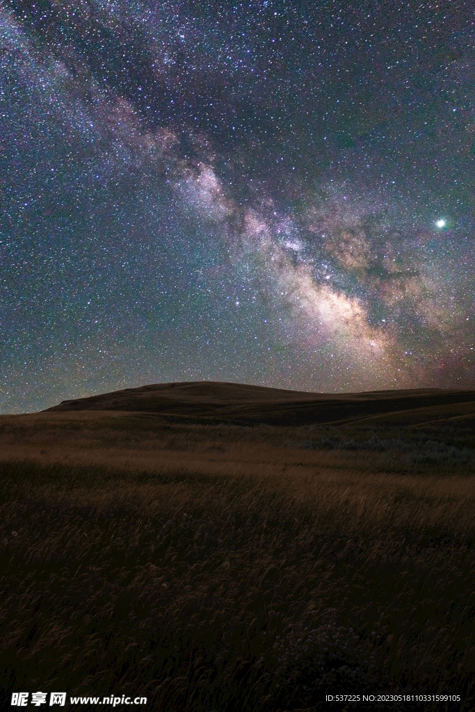 草原与星空