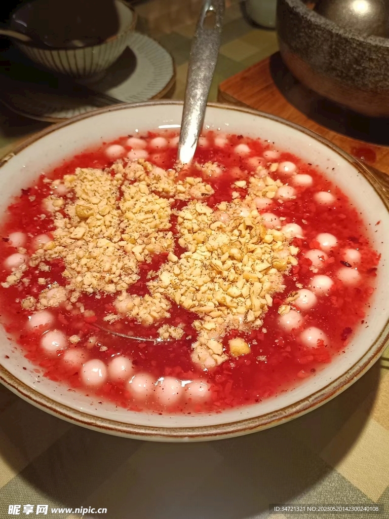 红酒酿核桃汤圆