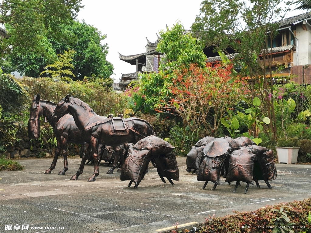 马帮雕塑