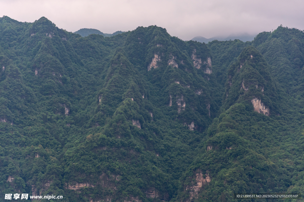 大山