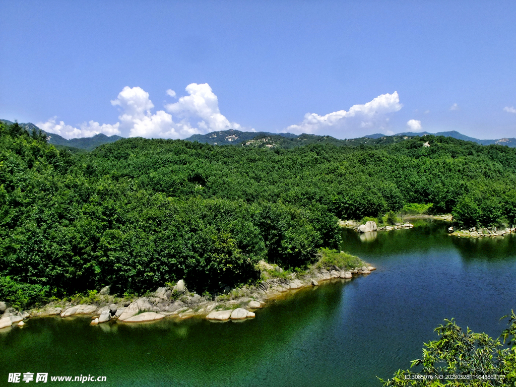 青山绿水风景