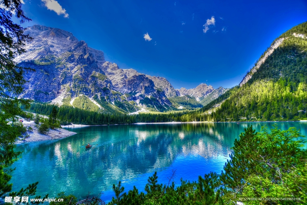 山水 高清背景 