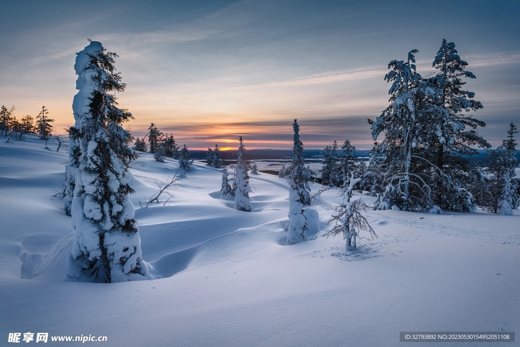 雪景 夕阳 高清背景