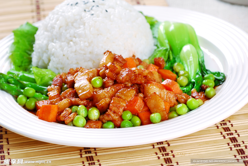 卤肉饭美食