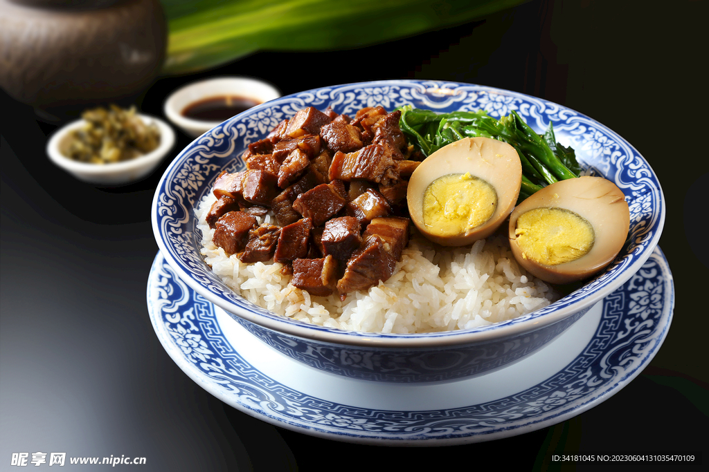 卤肉饭美食