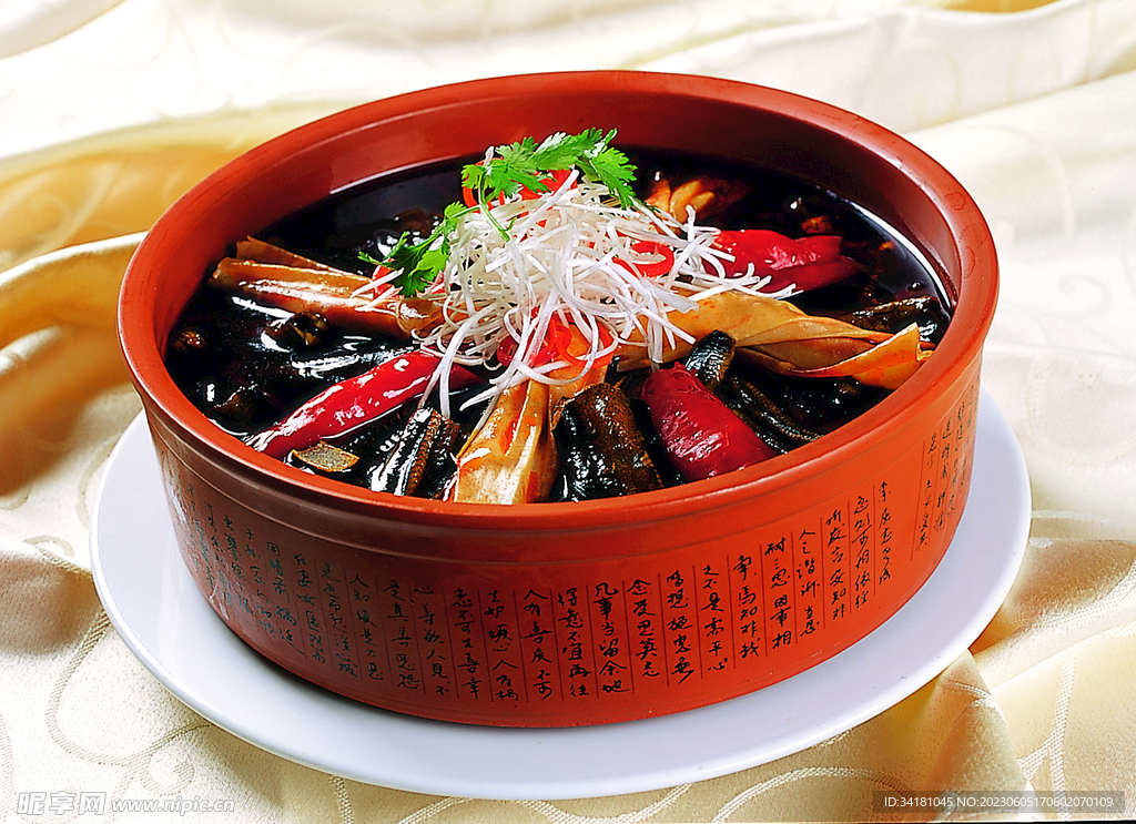 豆筋烧鳝段