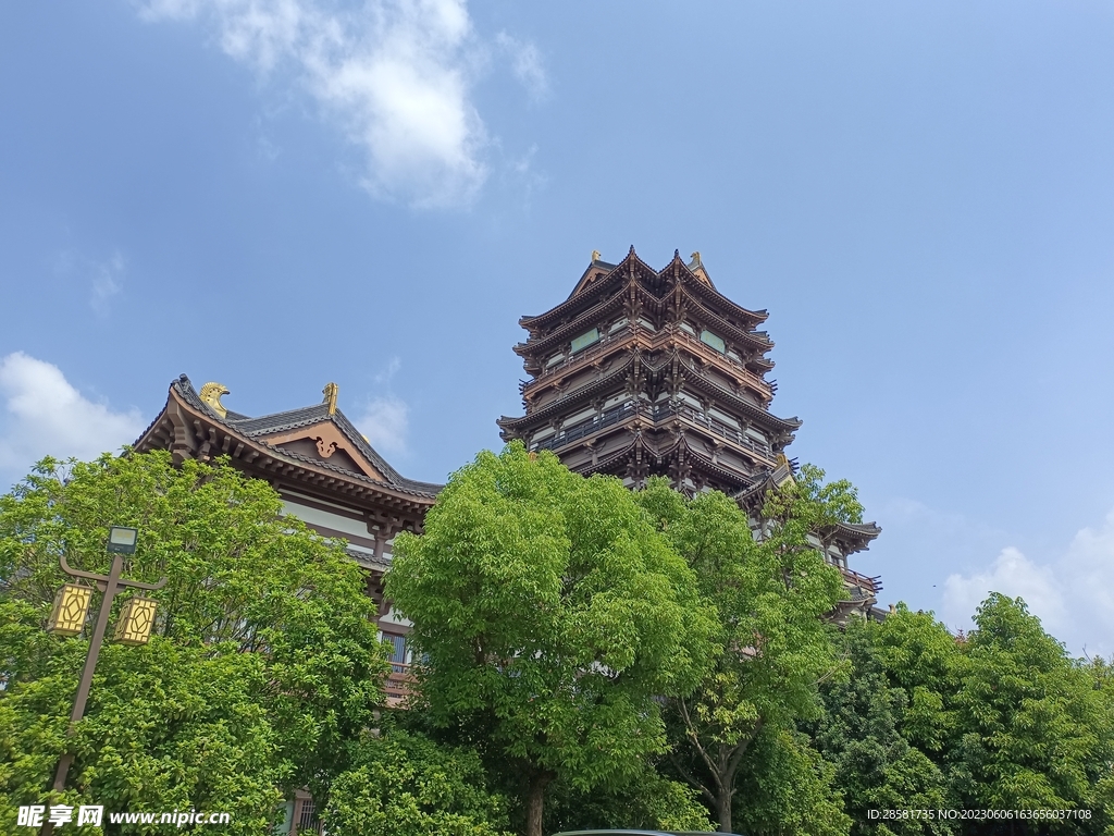 蓝天 白云 风景  绿色 生机