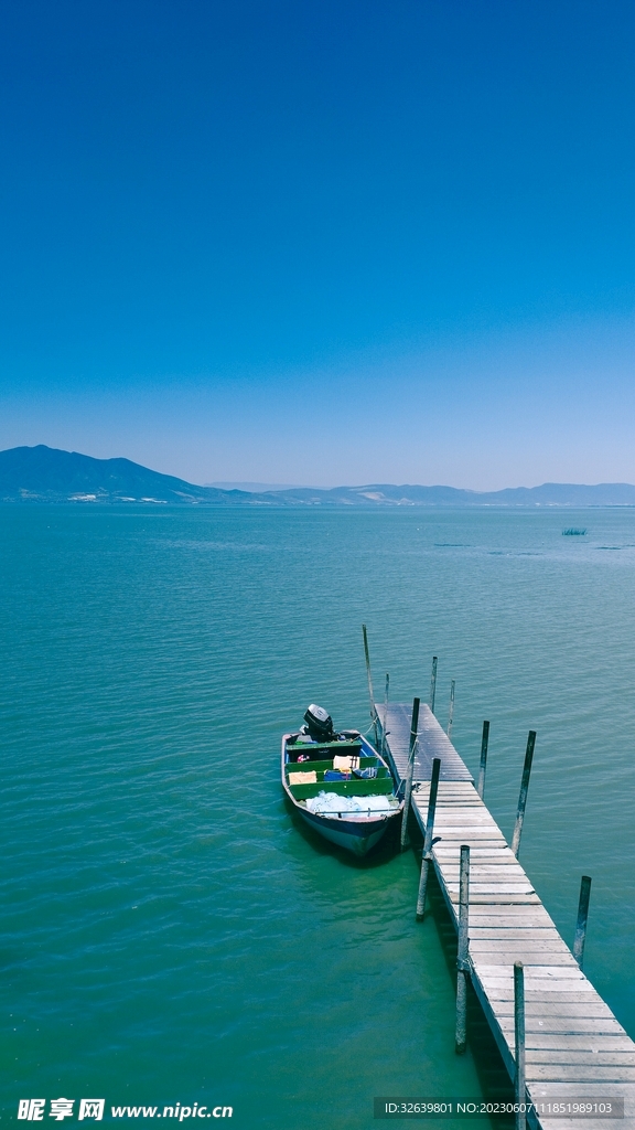 海边栈道