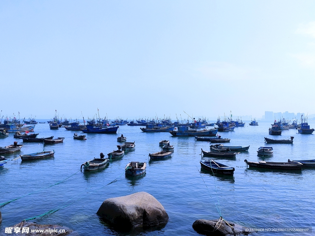 蔚蓝大海