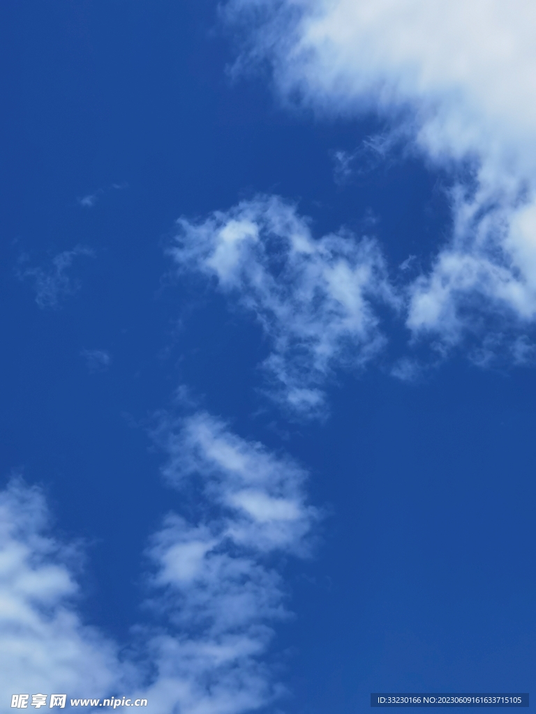 蓝色天空
