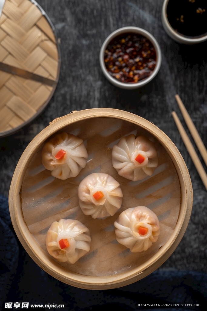 小笼包
