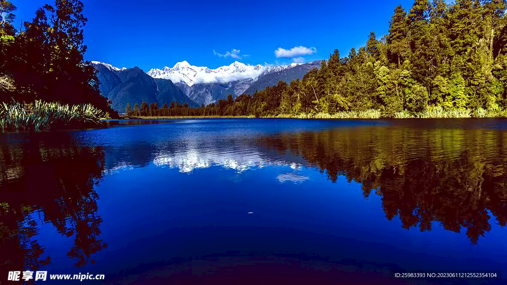湖光山色
