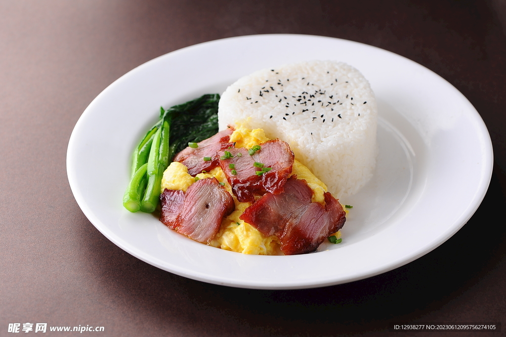 腊肉鸡蛋饭