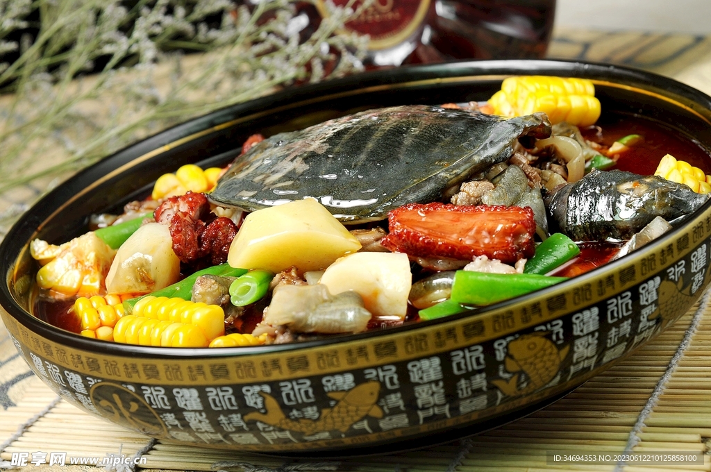 闷甲鱼美食