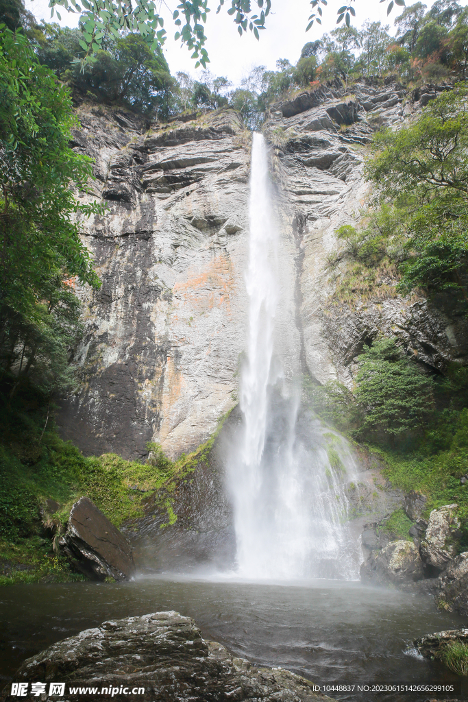 海西冰川大峡谷