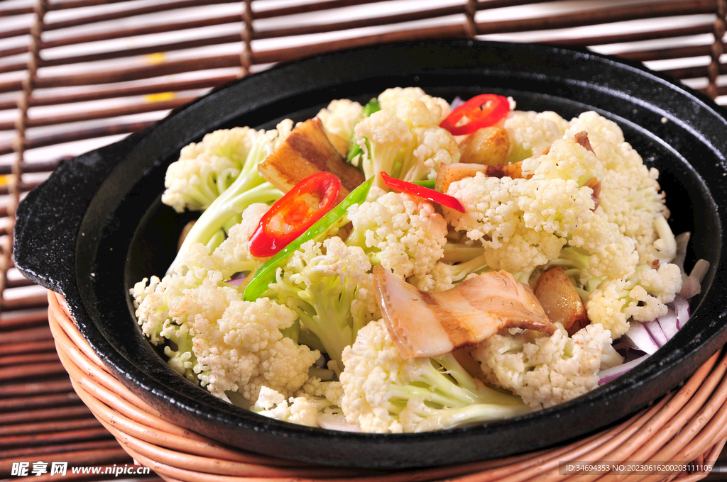 干锅花菜美食图片