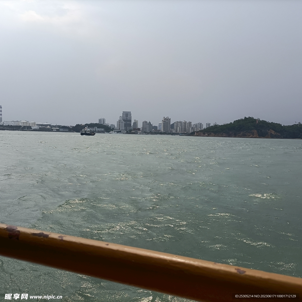 大海