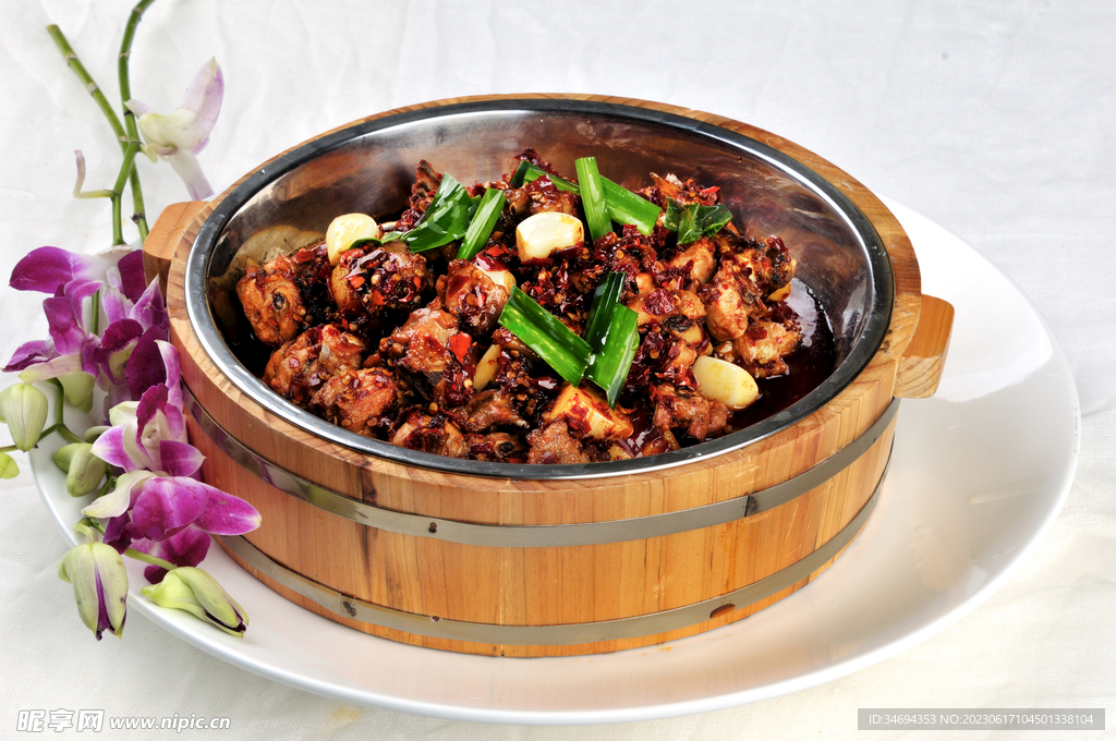 辣子鸡美食