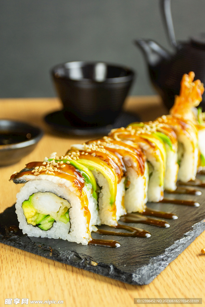 寿司料理