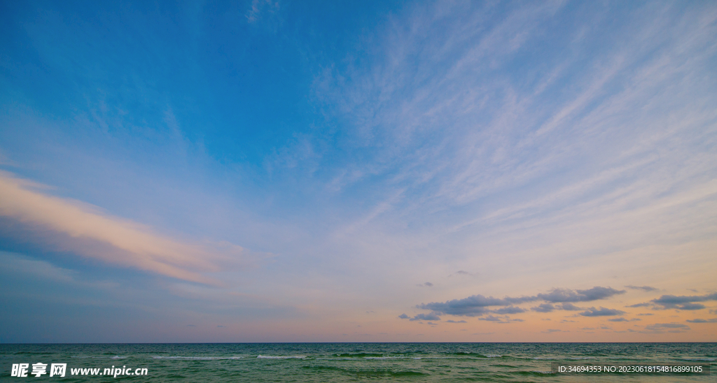 大海天空