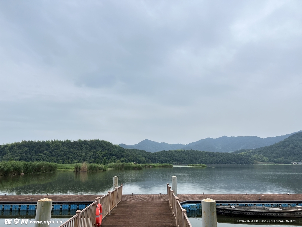 宁波东钱湖栈道