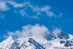 雪山山顶