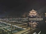 临海东湖楼阁夜景 