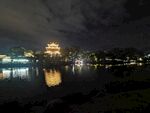 临海东湖楼阁夜景