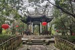 临海东湖楼阁  