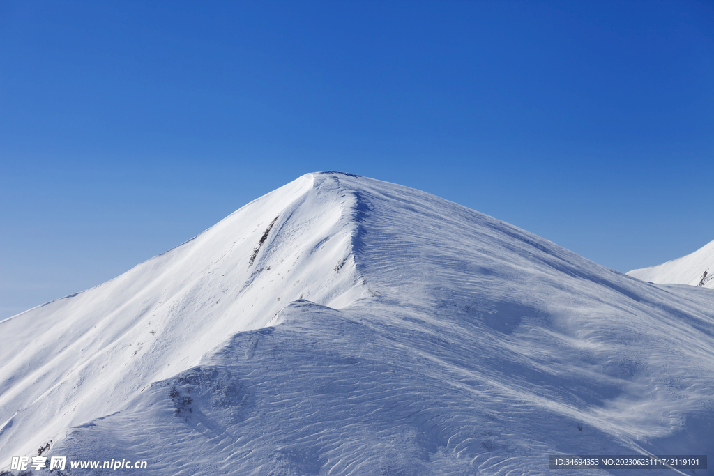 雪山 