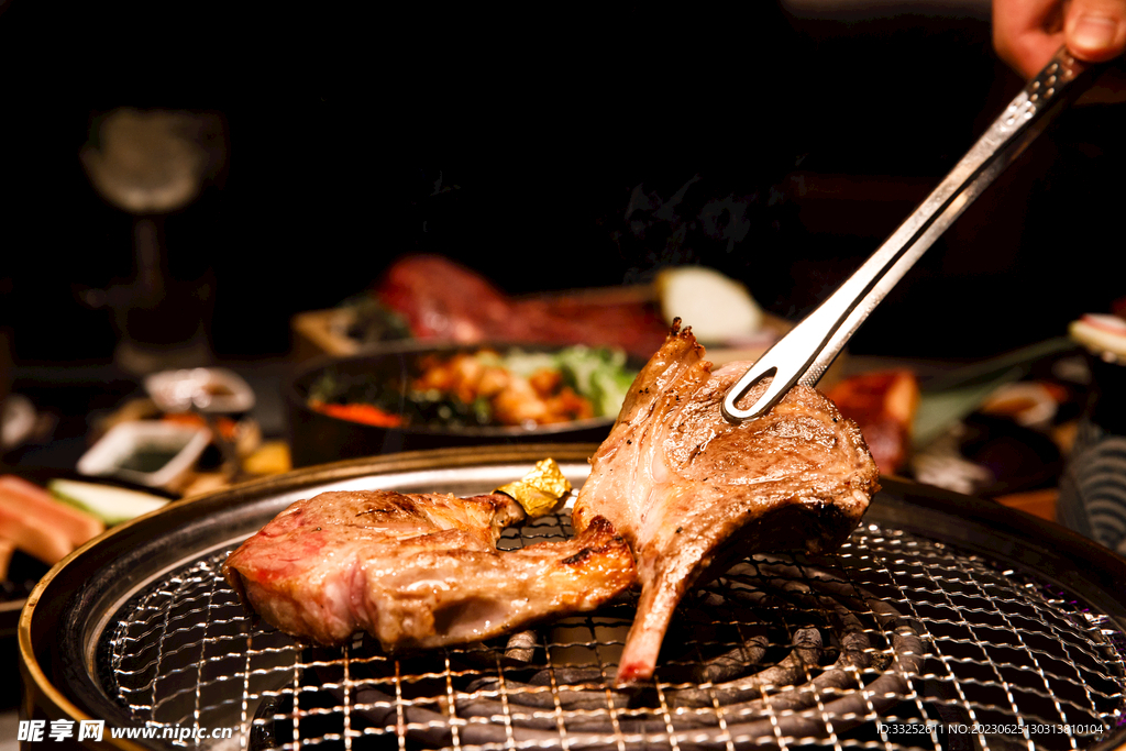 烤肉 室内