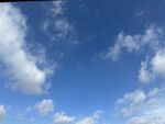 蔚蓝天空