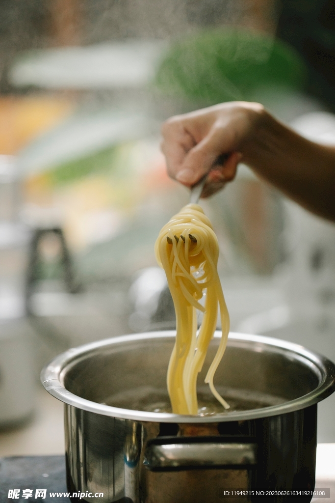 意面  