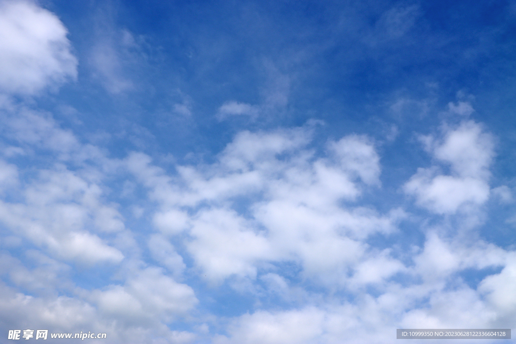 蓝天白云