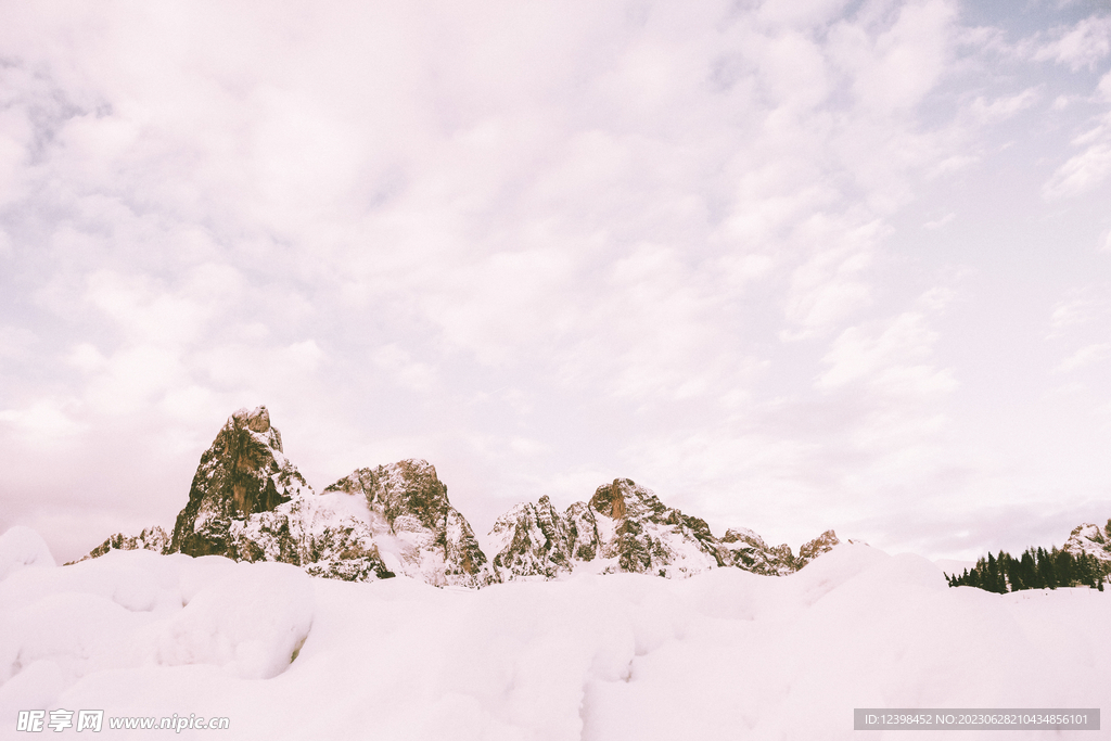 雪山