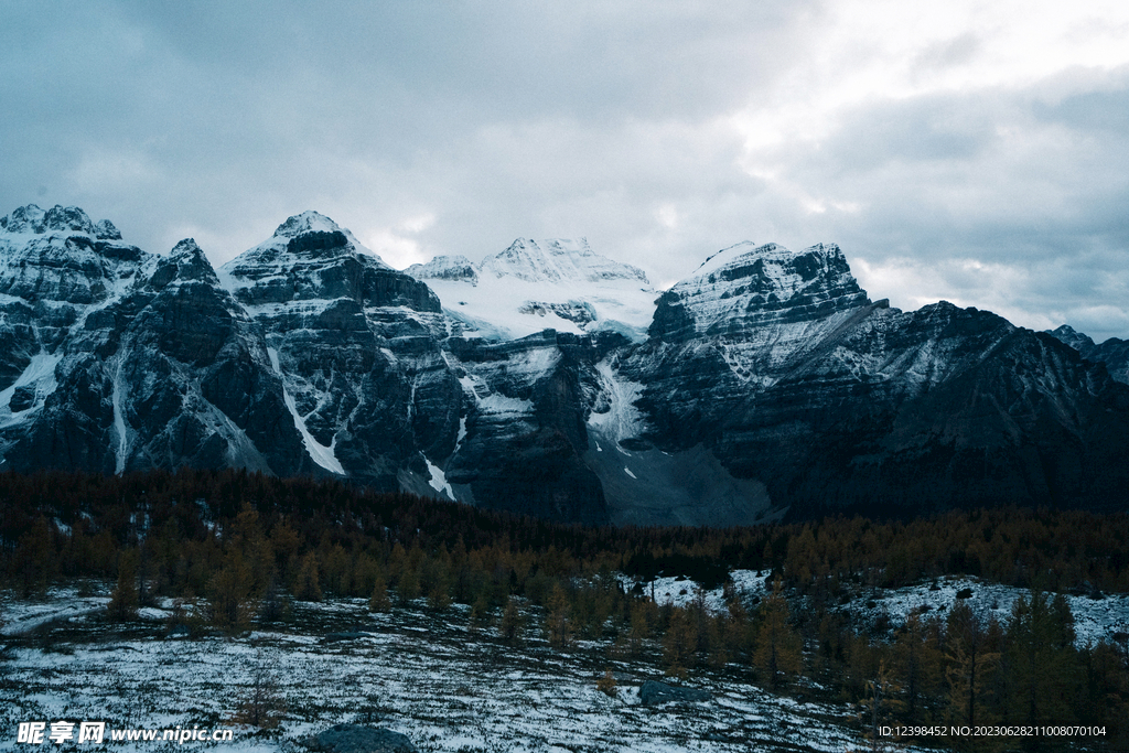 雪山