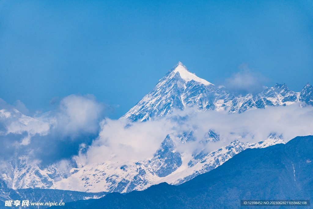 雪山
