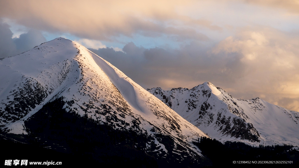 雪山