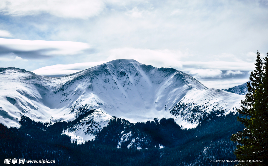 雪山