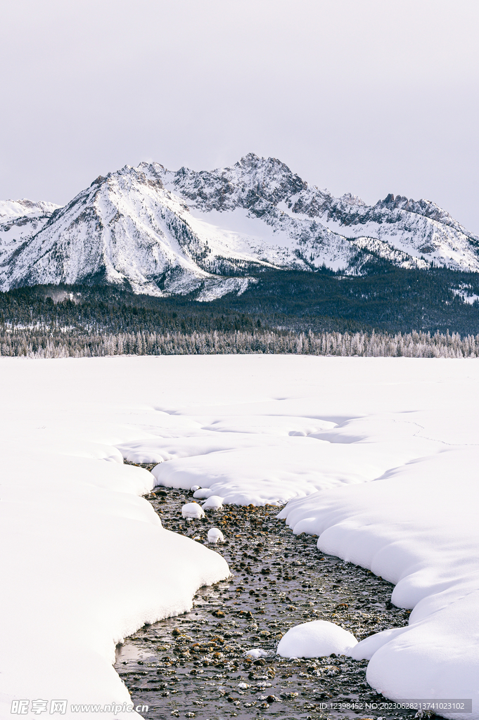 雪山