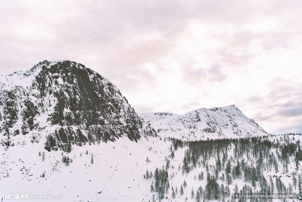 雪山
