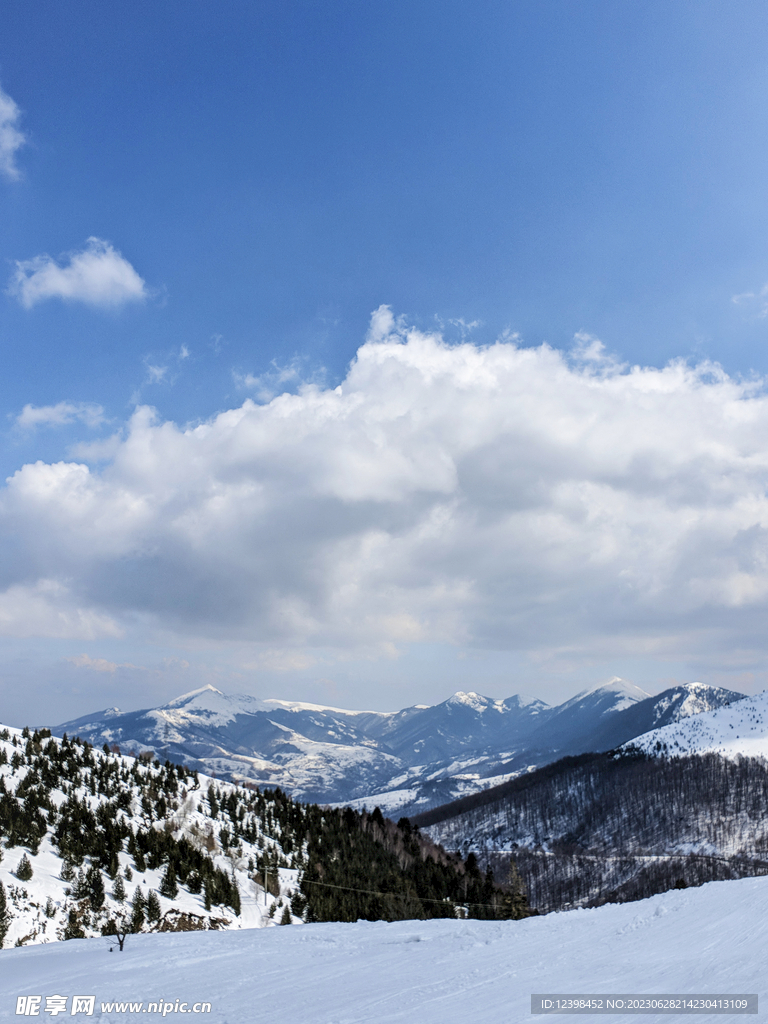 雪山