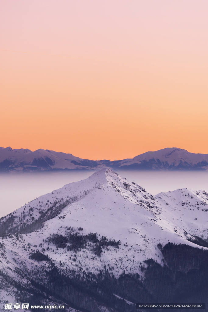 雪山