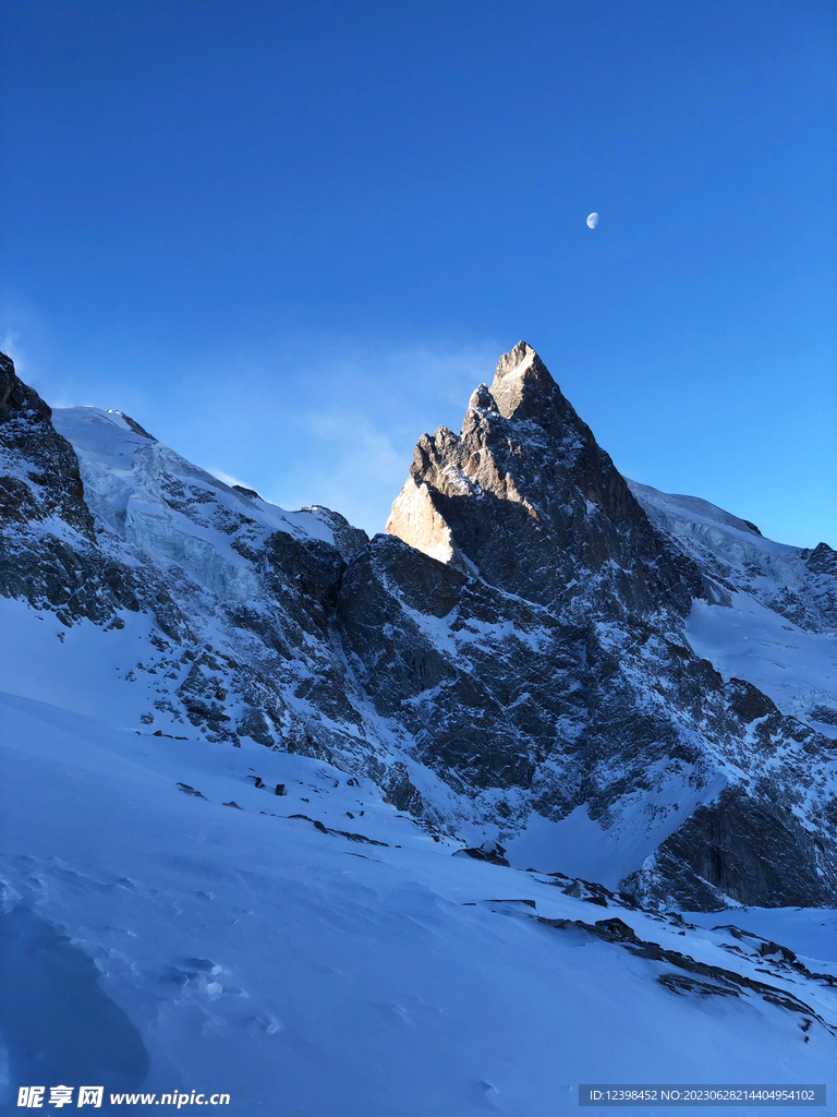 雪山