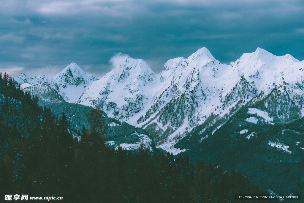 雪山