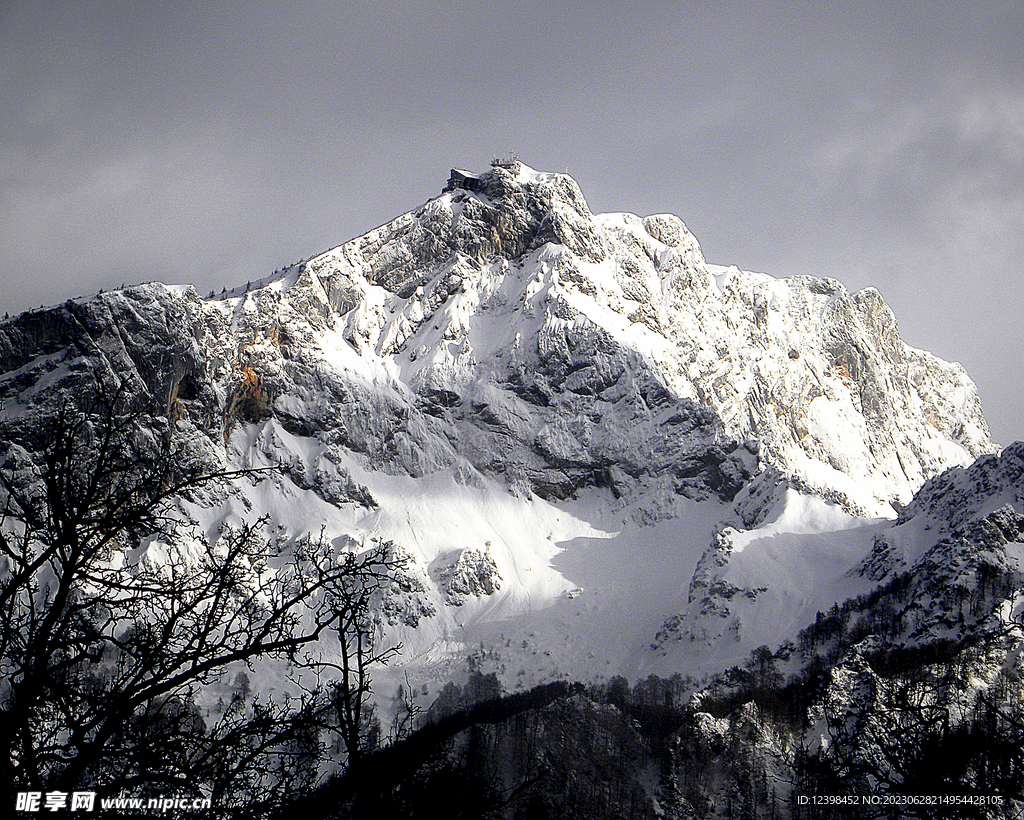 雪山