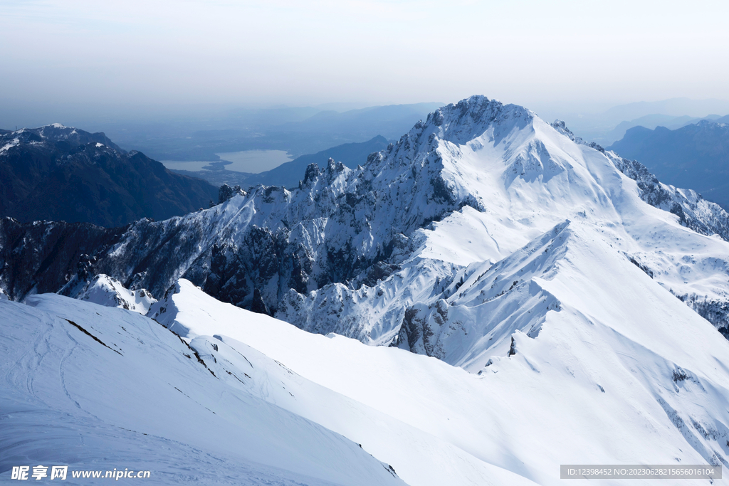 雪山