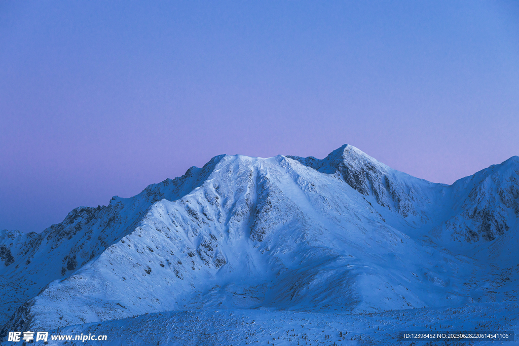 雪山